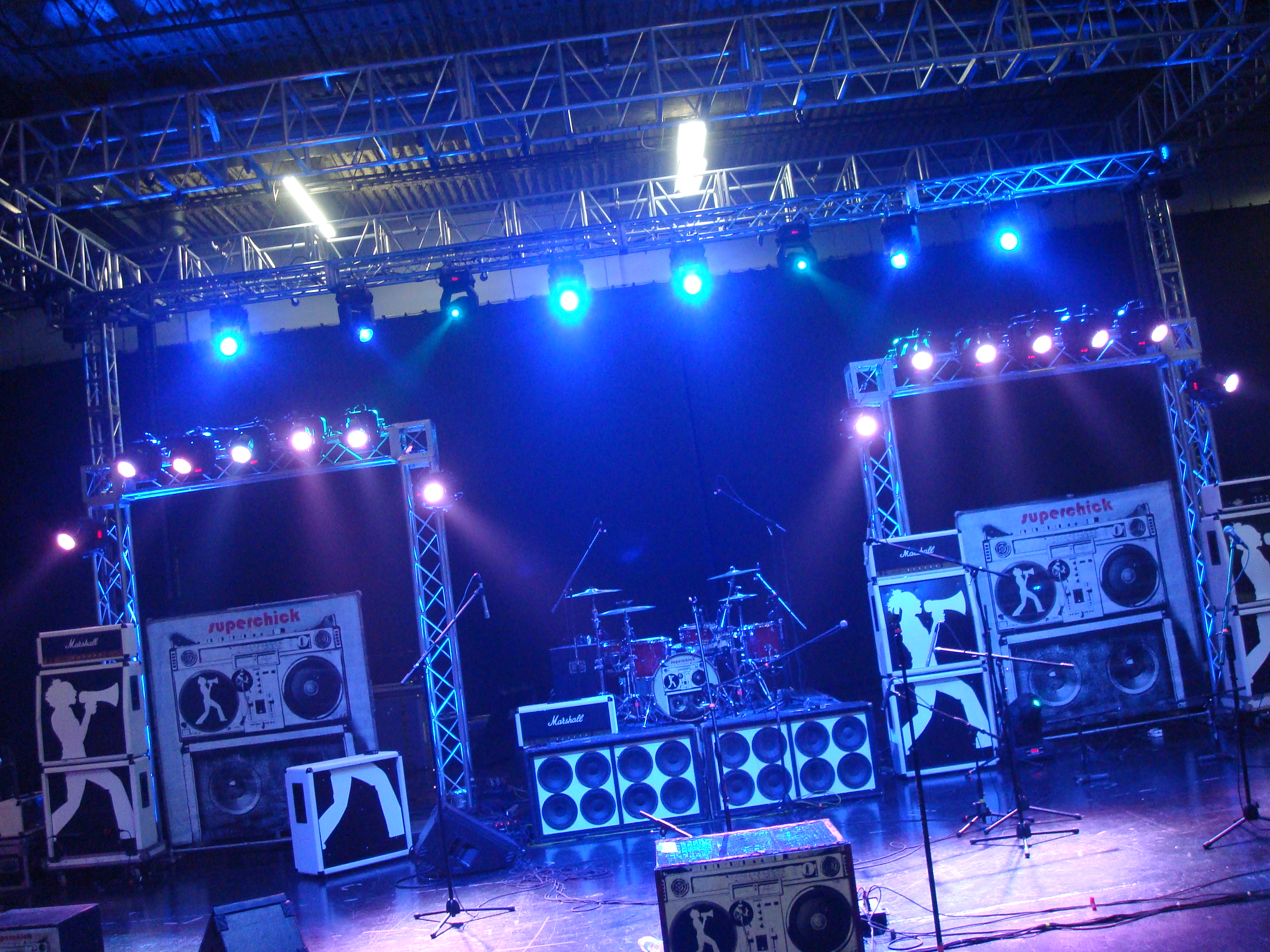 concertsuperchick1.JPG